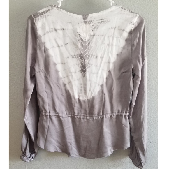 Chaser Blouson Sleeve Tie Front & Button Peplum - Picture 4 of 10